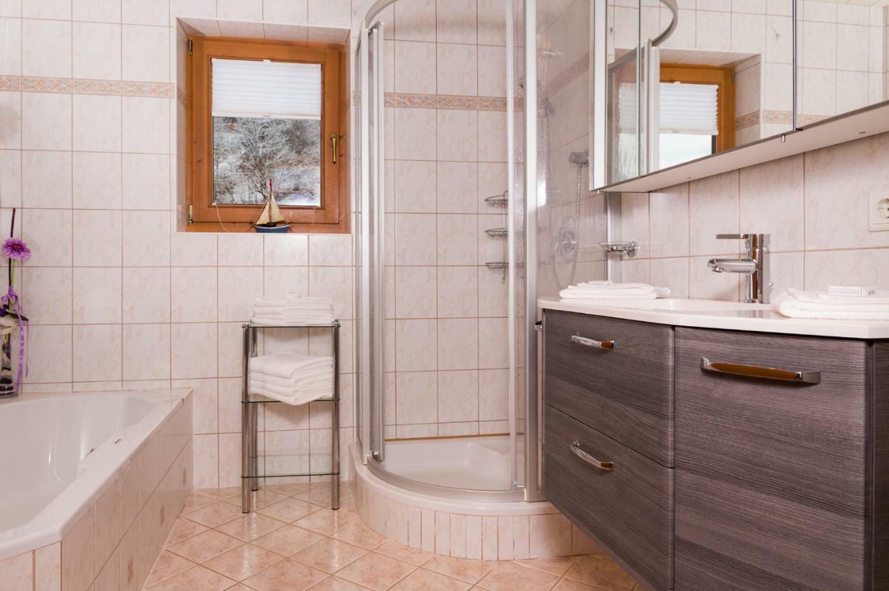 Ferienwohnung Eberharter Theresia Рамзау-ім-Ціллерталь Екстер'єр фото